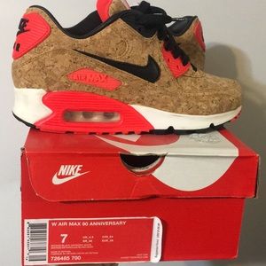 Woman’s Nike Air Max 90 Anniversary corks